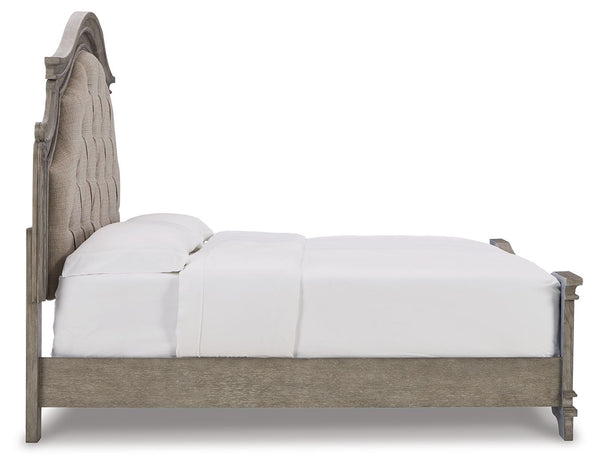Lodenbay - Antique Gray - California King Panel Bed
