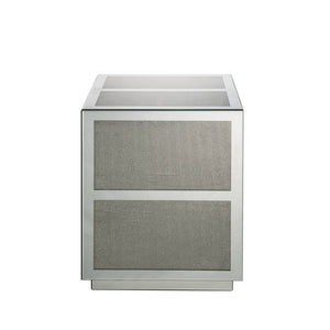 Make your family photos and cherished items the center of attention on this Lavina occasional table. With beautifully crafted beveled mirrors and brilliant faux diamonds, this table screams glamour. The beveled mirrored trim reflects light and enhances th