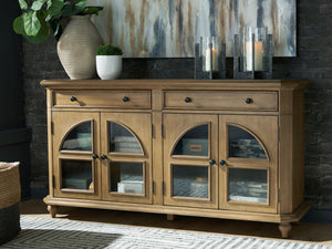  while the spacious drawers and adjustable shelves offer versatile storage options. Convenient open
