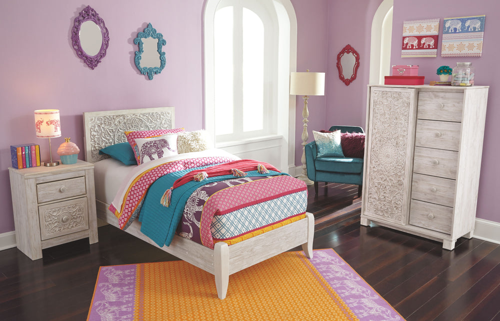Your young trendsetter can live out her free spirit with this twin bed. Exquisite carved medallion pattern is a testament to true style. Charming whitewashed finish sets a foundation for a room bursting with personality. Headboard-'s adjustable height des