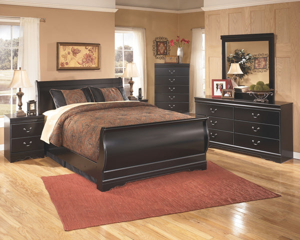 Huey Vineyard - Black - Full Sleigh Bed