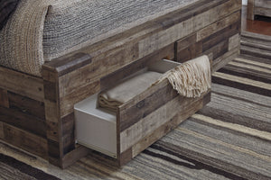 Derekson - Multi Gray - Queen Panel Bed With 4 Storage Drawers