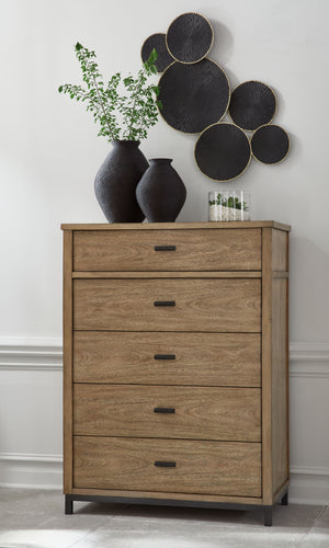  this chest of drawers takes a relaxed approach to refinement. Its mixed-material design brings a trendy urban-chic feel to your morning and nighttime routines