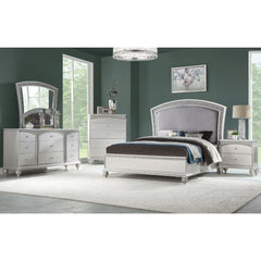 The Maverick bedroom collection provides a commanding presence in any bedroom. This contemporary panel bed features a fully padded headboard with low profile footboard, crafted with a transitional look that is an ideal addition to your bedroom. The headbo