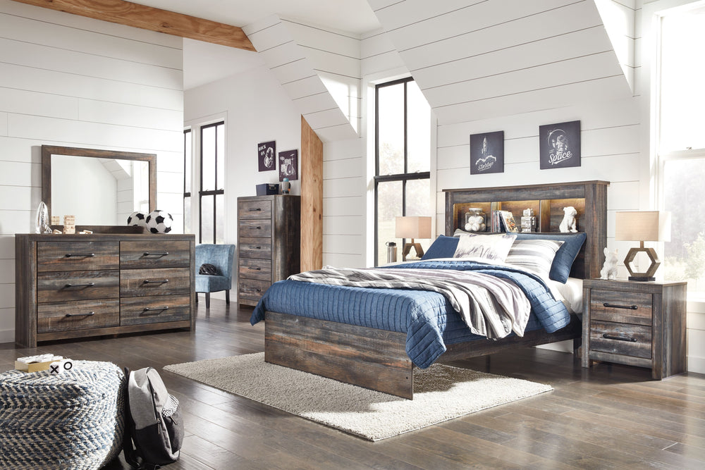 When merged in just the right way, rustic and industrial styles can make one happy marriage. Case in point: this full bookcase bed. A refined take on barn board beauty, its complex, replicated wood grain showcases hints of burnt orange and teal tones for 