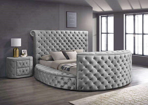 Voltare - King Fireplace / TV Lift Bed - Gray<h4><b>Voltare - King Headboard - Gray</b></h4> <table width="100%"><colgroup><col style="width: 30%"> <col style="width: 70%"> </colgroup> <tbody> <tr> <td>Dimensions</td> <td> 116.25"L x 104.63"D x 56.25"H</t