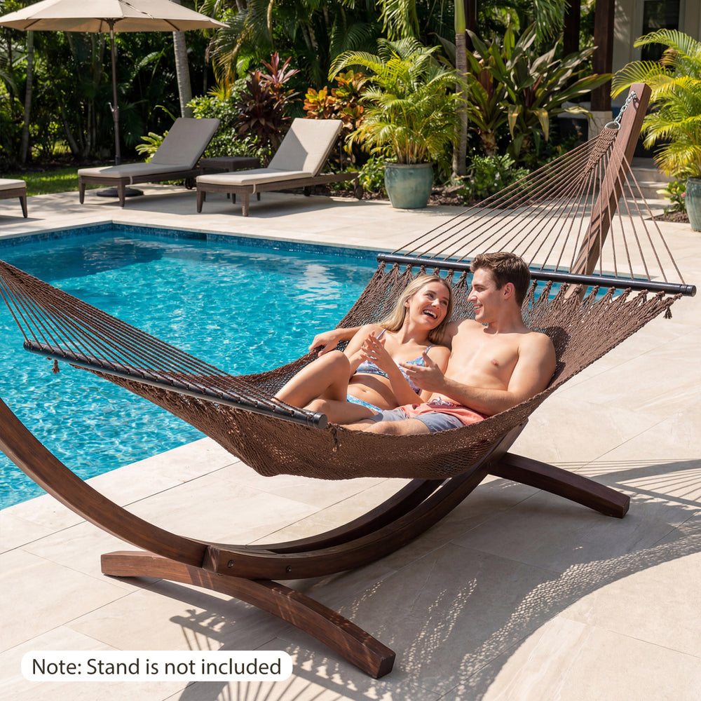 Spacious bed surface comfortably fits 2 people side-by-side<br>Supports up to 600 lbs for secure double lounging<br>Hardwood spreader bars keep hammock flat and stable<br>Countersunk holes reduce rope friction for durability<br>Reinforced triangular rope 