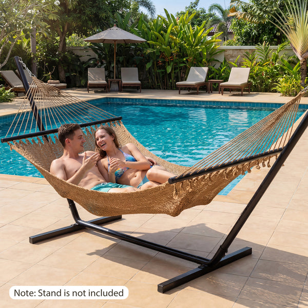 Spacious bed surface comfortably fits 2 people side-by-side<br>Supports up to 600 lbs for secure double lounging<br>Hardwood spreader bars keep hammock flat and stable<br>Countersunk holes reduce rope friction for durability<br>Reinforced triangular rope 