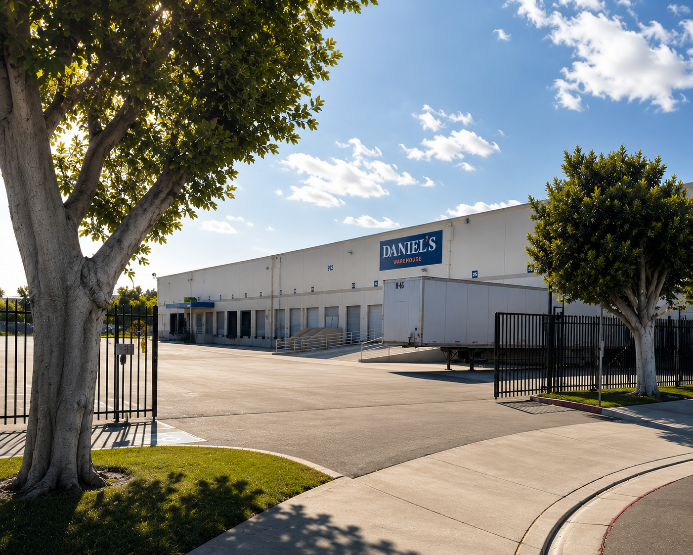 Daniel's Home Center Warehouse