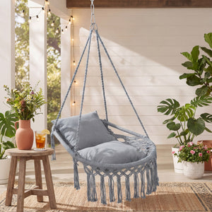 Easy to hang separately or hang together with metal rings<br>Sturdy metal frame supports up to 330 lbs<br>Spacious seat for ultimate comfort<br>Easy to fold and store the swing chair<br>Chic bohemian style with decorative fringes<br>Suitable for indoor an