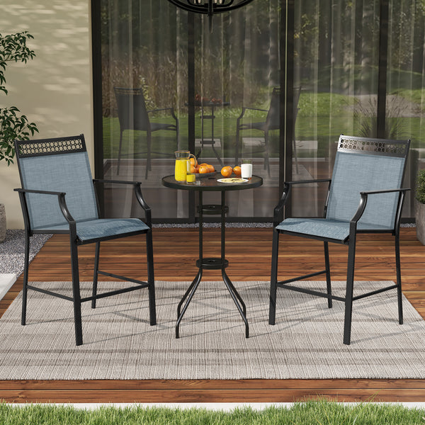 Metal frame resists deformation and offers strong support<br>High-quality fabric prevents ripping and tears<br>Breathable seat fabric is also quick to dry<br>Curved seat enhances comfort for long periods<br>Inclined backrest provides necessary support<br>