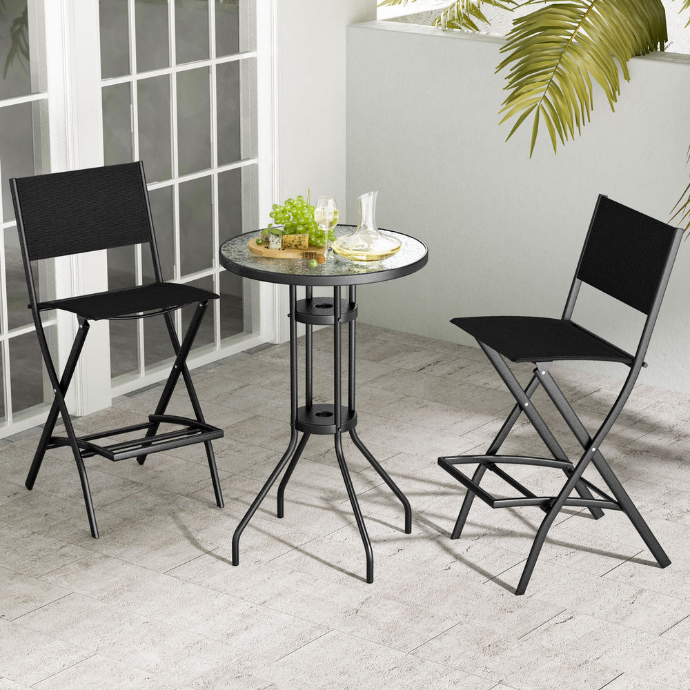 High-quality fabric is easy to dry  tear-proof  non-fading and breathable<br>Spacious seat is roomy to make you sit more comfortably<br>Folding footrest to hold your legs for relaxation and balance<br>Sprayed metal tubes are sturdy and rustproof during th
