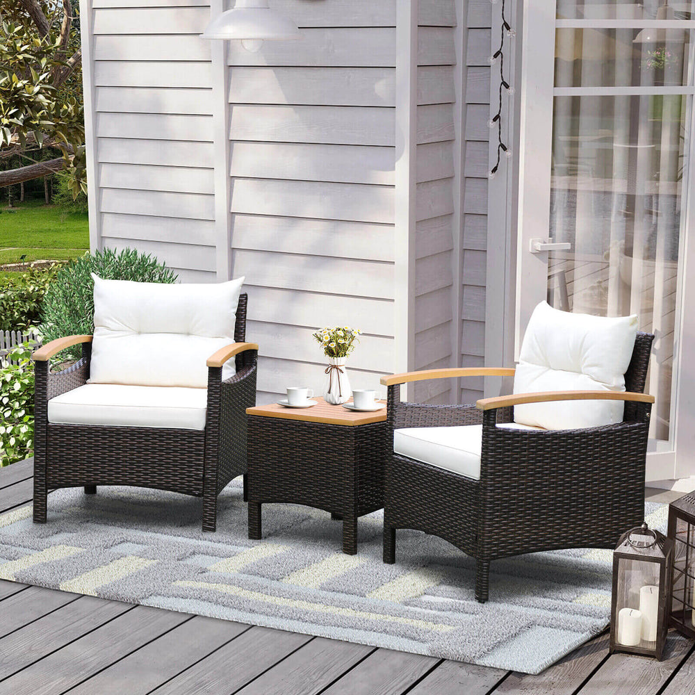 Heavy-duty steel frame with rustproof finish can stand the test of time<br>Durable mix brown PE rattan is elegant and suitable for outdoor use<br>Adjustable foot pads on the front feet of the sofa for added stability<br>Comfortable to sit with cozy backre