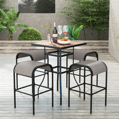 Sturdy metal frame supports up to 400 lbs<br>Curved seat makes you sit with high-level comfort<br>Premium fabric resists tears and fading<br>Breathable and quick-drying seat suits for outdoor use<br>Screw-in crossbar reinforces overall stability<br>Sleek 
