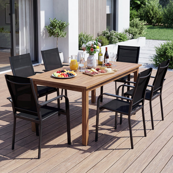 Inclined backrest for a naturally relaxed sitting posture<br>Wide seat for improved comfort and support<br>Supportive armrests to reduce arm and shoulder fatigue<br>Breathable mesh fabric for better airflow in warm weather<br>Wear-resistant material for l