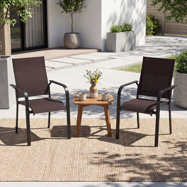 Inclined backrest for a naturally relaxed sitting posture<br>Wide seat for improved comfort and support<br>Supportive armrests to reduce arm and shoulder fatigue<br>Breathable mesh fabric for better airflow in warm weather<br>Wear-resistant material for l