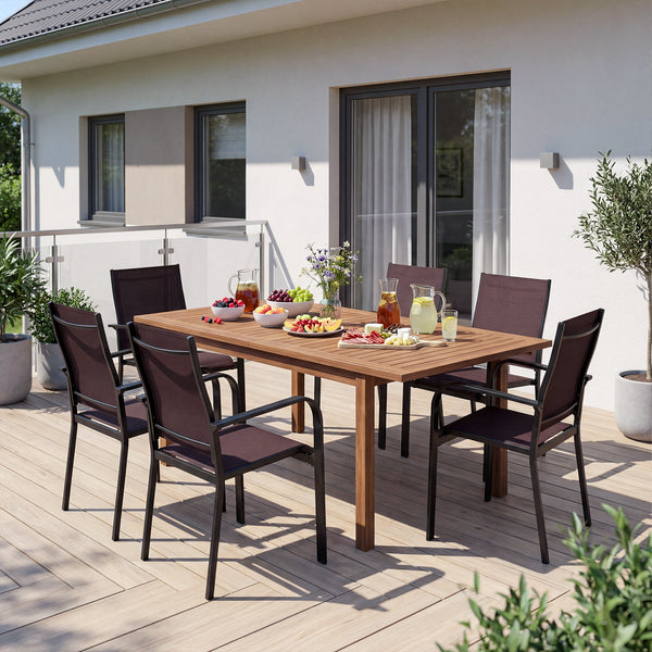 Inclined backrest for a naturally relaxed sitting posture<br>Wide seat for improved comfort and support<br>Supportive armrests to reduce arm and shoulder fatigue<br>Breathable mesh fabric for better airflow in warm weather<br>Wear-resistant material for l
