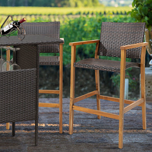Acacia wood frame is solid and natural<br>High-grade PE rattan for more elegance and durability<br>Comfortable to sit with curved seat and backrest<br>X-shaped metal frame improve stability<br>Adjustable footpads make the bar chairs stand more stably<br>S