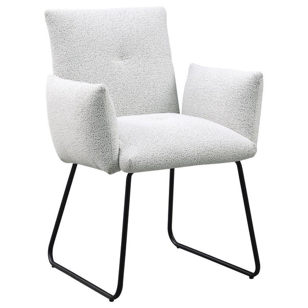  this chair provides a cozy seat for everyday dining or special gatherings. The chair features a contemporary design with gently 