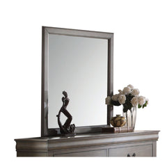 The Louis Philippe Mirror in antique gray finish will bring a luxurious feel to your bedroom. The wooden construction has a sturdy, high-quality feel.<br/><br/><b>Product Features</b><ul><li>Mirror NOT Beveled</li><li>Case: 1Pc/1Ctn</li><li>Finish: Antiqu
