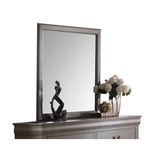 The Louis Philippe Mirror in antique gray finish will bring a luxurious feel to your bedroom. The wooden construction has a sturdy, high-quality feel.<br/><br/><b>Product Features</b><ul><li>Mirror NOT Beveled</li><li>Case: 1Pc/1Ctn</li><li>Finish: Antiqu