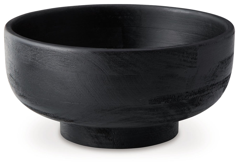 Elevate your tablescape with this bowl. Utterly contemporary in a black finish, it acts as a functional addition to dinner parties as you showcase and serve culinary creations. Or keep it as a decorative piece for coffee table displaysâ€”itâ€™s stunningly