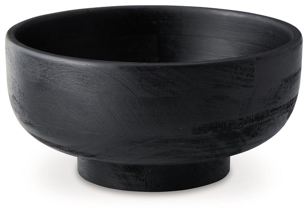 Elevate your tablescape with this bowl. Utterly contemporary in a black finish, it acts as a functional addition to dinner parties as you showcase and serve culinary creations. Or keep it as a decorative piece for coffee table displaysâ€”itâ€™s stunningly