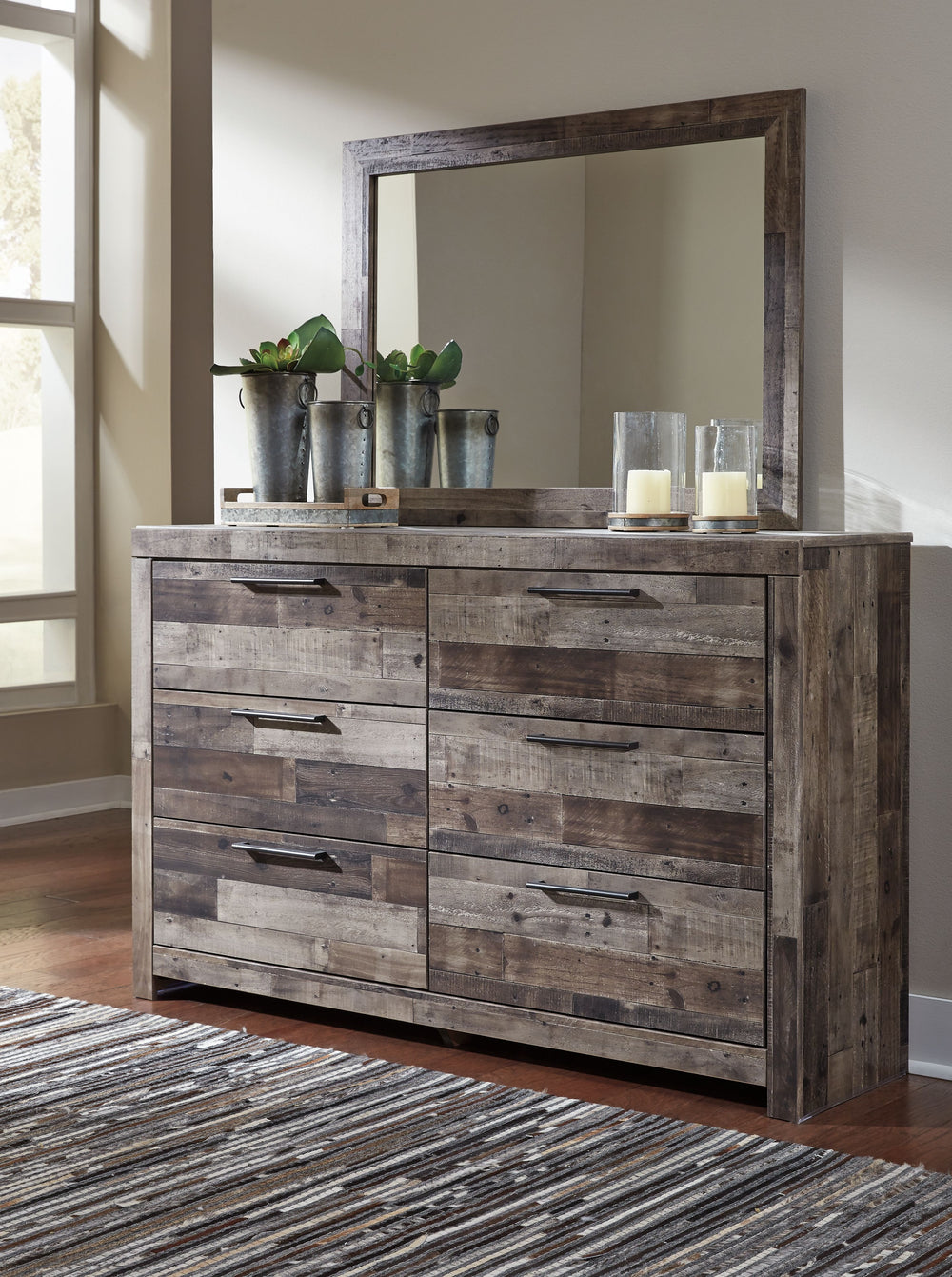 Derekson - King Panel Bed With 4 Storage Drawers - 9 Pc. - Dresser, Mirror, King Bed, 2 Nightstands - Multi Gray