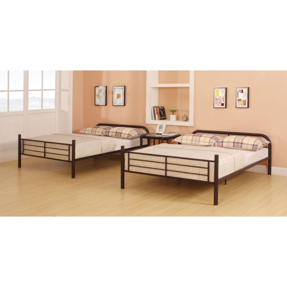 With a clean industrial style, the Bristol collection gives kids a cozy place to sleep. This full-over-full bunk bed offers a convertible design that allows transforming the stacked bed into two single beds and features superior quality metal for durabili