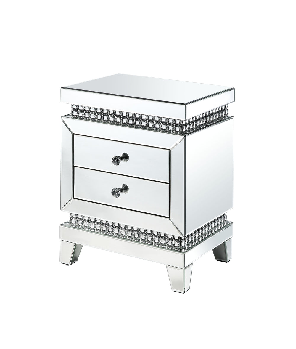 Shining in the Hollywood glamour style, the Lotus Accent Table will be an ultimate statement piece for your dreamy living room. This mirrored furniture features reflective surface for a multi-layered look, with decorative faux crystals enhancing its moder