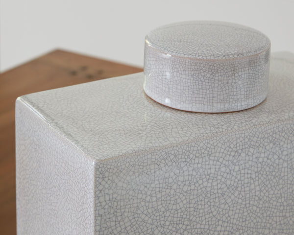 the accent piece brings dimensionality to your decor.<br/><br