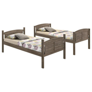  restful retreat. Along the top bunk are safety guar