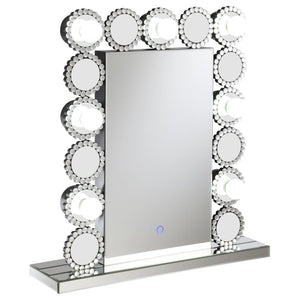  elegant aesthetic. Surrounded by seven LED bulbs that provide a soft
