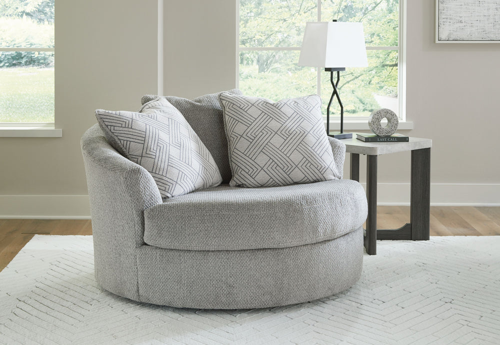 Donâ€™t be limited by a lack of space. This oversized swivel accent chair makes family movie nights and get-togethers with friends all the more cozy. With its 360-degree swivel, itâ€™s easy to switch from watching TV to talking to guests. A trendy gray hu