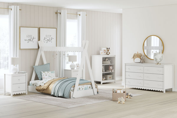 Designed for the young and the young at heart, this bedroom package offers a unique and fun sleeping experience. Whether you-'re looking to create a magical play area for your little ones or simply want to add a touch of whimsy to your bedroom, this versa