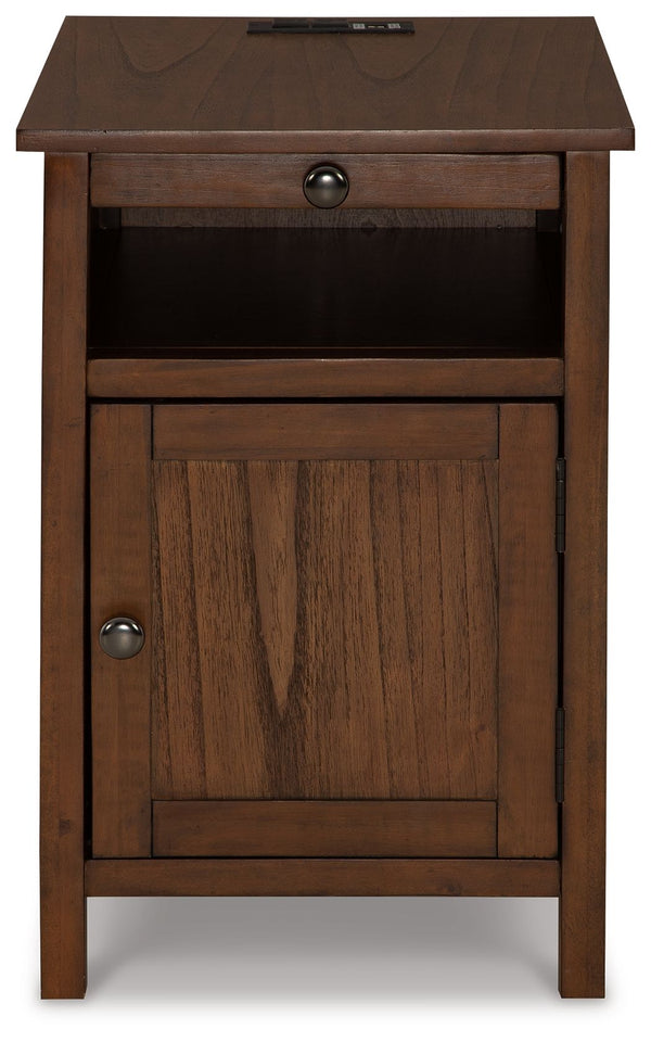 Treytown - Brown - Chair Side End Table