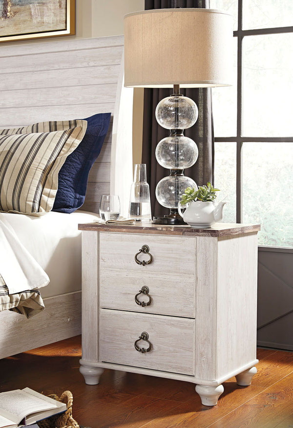  2 Nightstands