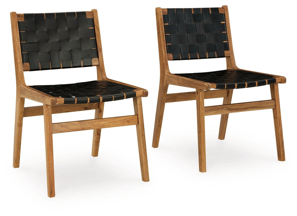 This dining chair takes minimalism to the max. Crafted with a sleek and sophisticated touch, its seat and back are made of woven leather straps skillfully attached with bronze-tone nailheads. Your search for simple, contemporary design ends here.<br><br><