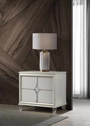  a perfect blend of form and function. The pearl white finish and diamond star design on the drawer front offer a touch of glamour