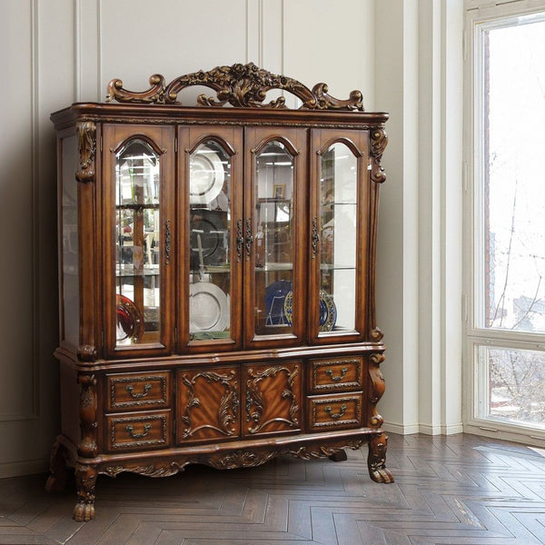 The Dresden traditional collection reflects highly decorative details, pedestal table, oversized claw feet, shaped top and decorative carving inlay veneers on apron. The dining chairs reflect carefully selected wood carving and upholstery in a symphony of