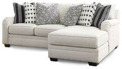 Innovatively recalling classic English countryside motifs for the current age, this sectional with chaise transforms your space with a charming approach to comfort. Its dove gray upholstery acts as a clean foundation for your modern farmhouse aesthetic. D
