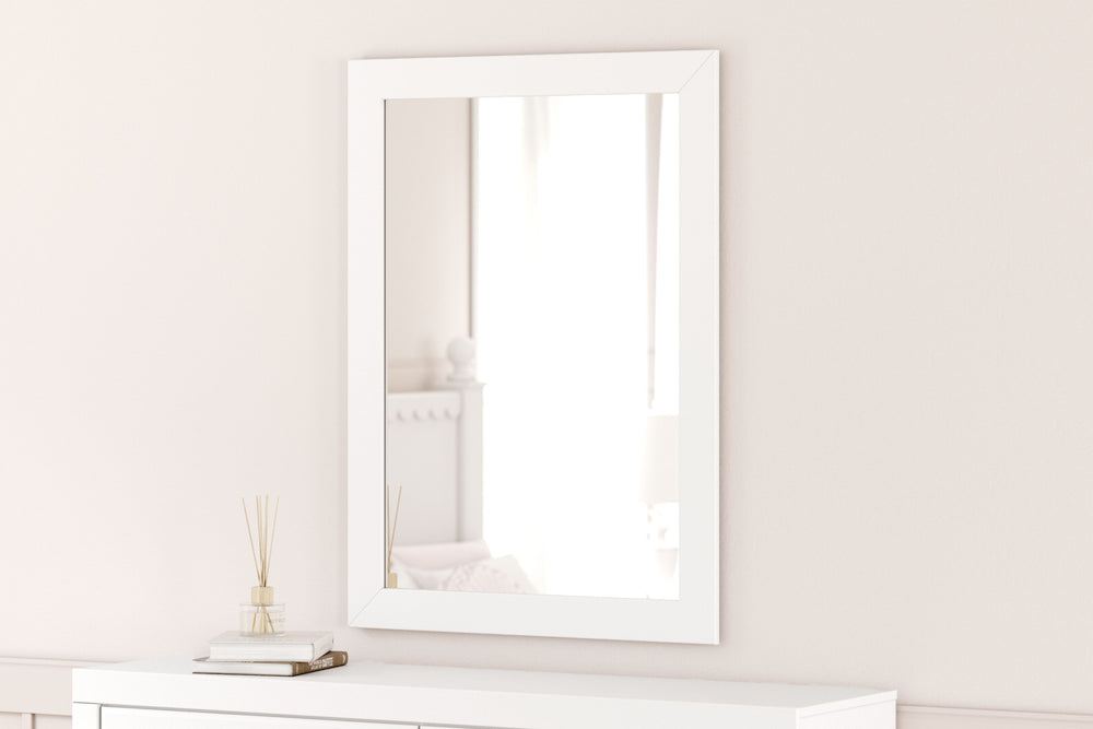 Make getting ready for the day (or bed) that much more magical with this bedroom mirror. Charmingly cute, it appeals to both her sense of playful whimsy and your love for modern design. And the mirror-'s crisp white finish gives you the versatility to pai