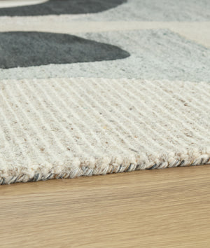  this rug is such a chic combination of s