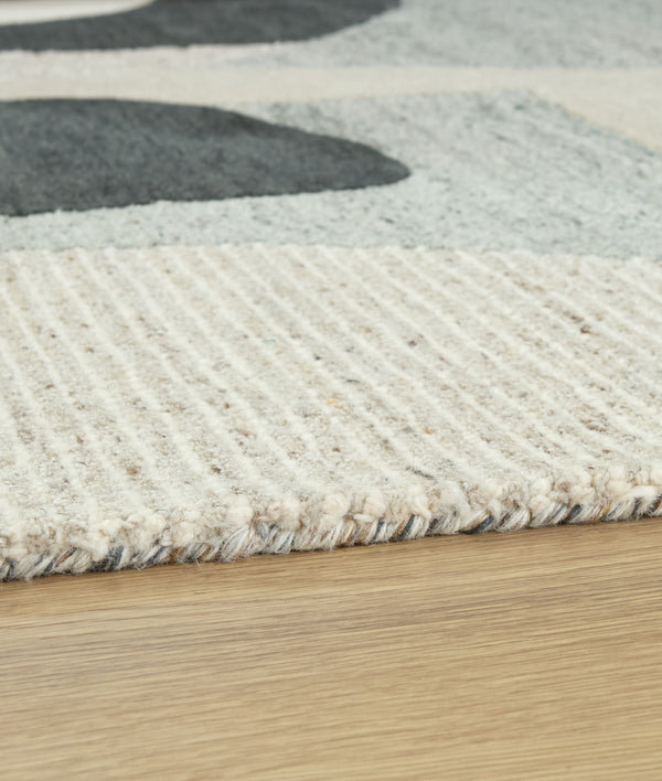  this rug is such a chic combination of s
