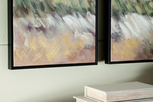  it grounds your decor with its intricat