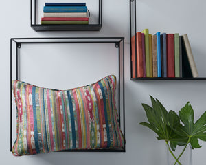  this pillow is simple yet striking. Whether in classic