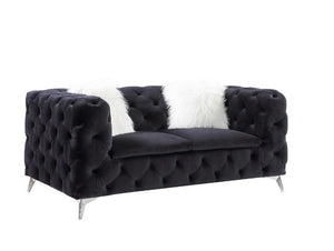 Gather your friends and family around for a game night or to enjoy a movie marathon. Whatever it may be, sofas are a staple in all our homes. Take a look at this Phifina collection