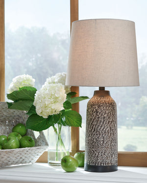  this set of table lamps is perfect for the modern home. Designed with a simple and iconic body style