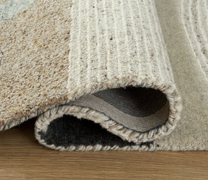  this rug is such a chic combination o