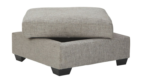  this sectional set has that look and feel mastered. Perfect for fashion-forward family rooms